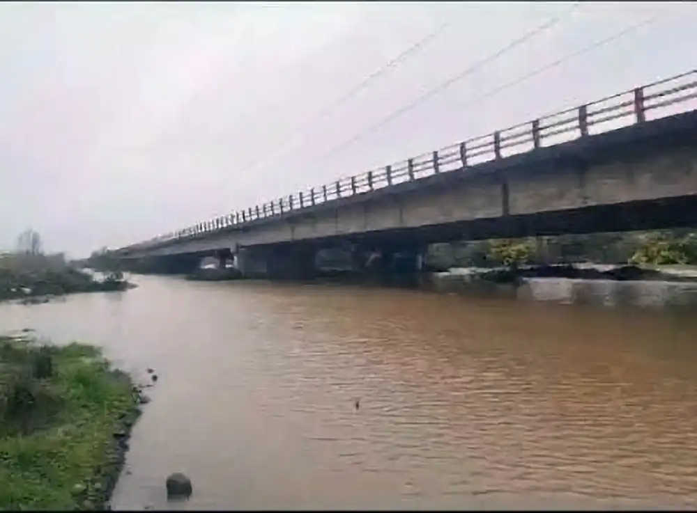 Declaran Alerta Amarilla Para Parral Por Aumento Del Caudal Del Rio Perquilauquen