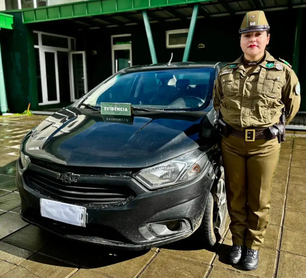 Detienen A Hombre En Retiro Por Portar Placas Patentes Falsificadas Y Mantener Un Vehiculo Con Encargo Vigente Por Robo