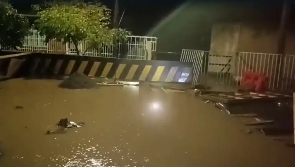 Emergencia En Puente De La Canada Moviliza A Equipos Municipales Y Bomberos En Romeral