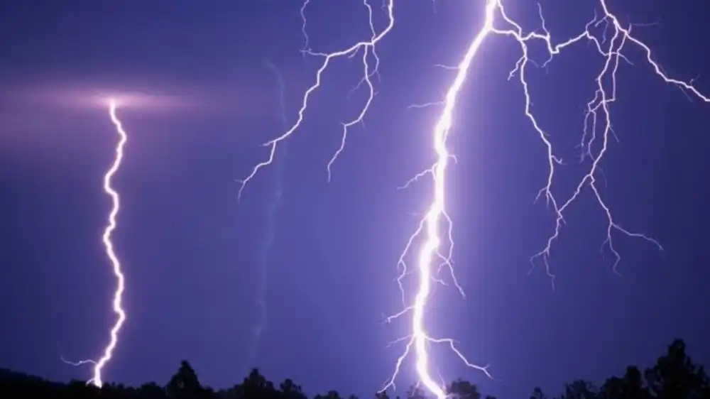 Emiten Aviso Por Probables Tormentas Electricas Para Cuatro Regiones Incluida Ohiggins