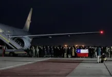 Equipo Usar De Bomberos De Chile Regreso Tras Participar Durante 10 Dias En Labores De Rescate Por Terremotos En Venezuela