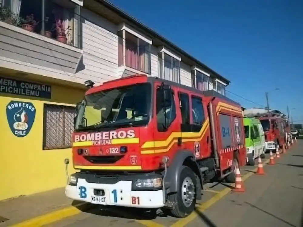 Inusual Demanda Contra Bomberos De Pichilemu Abre Debate Sobre La Responsabilidad En Emergencias