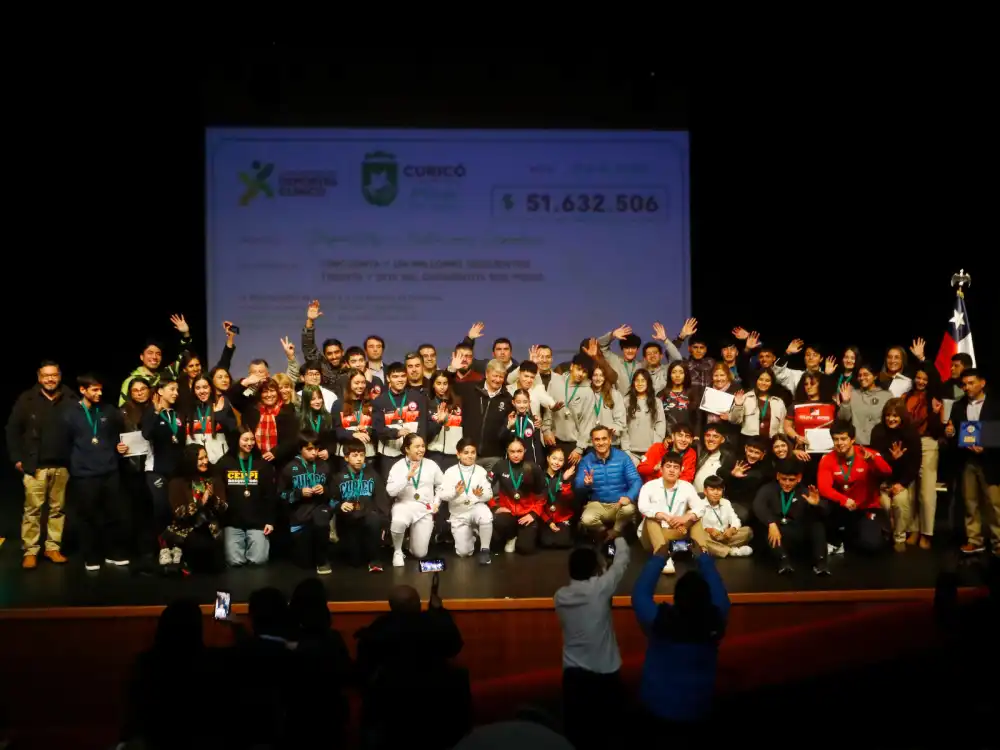 Mas De 51 Millones Fortalecen El Deporte Curicano Con Entrega De Becas Y Subvenciones