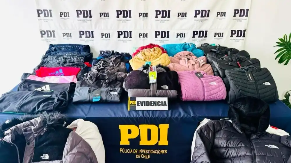 Mujer Es Detenida En Linares Por Presunto Fraude Informatico Que Supera Los 933 Millones Contra Un Banco