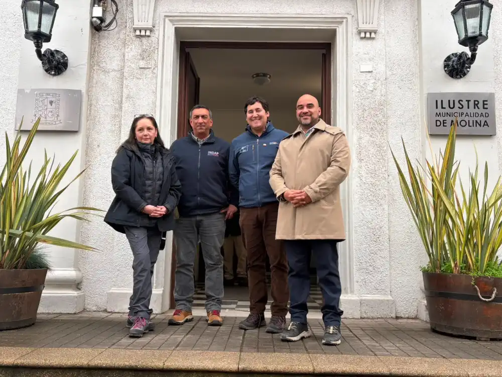 Municipio De Molina Y Seremi De Agricultura Coordinan Apoyo Preventivo Para Agricultores Ante Sistema Frontal