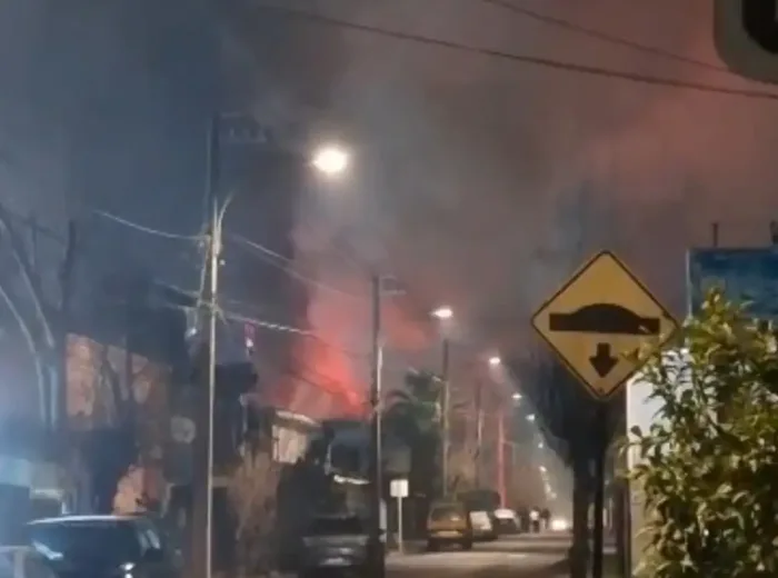 Nuevo Incendio Afecto Una Vivienda En Calle Obispo Chavez De Curico Es El Segundo En Menos De Un Mes