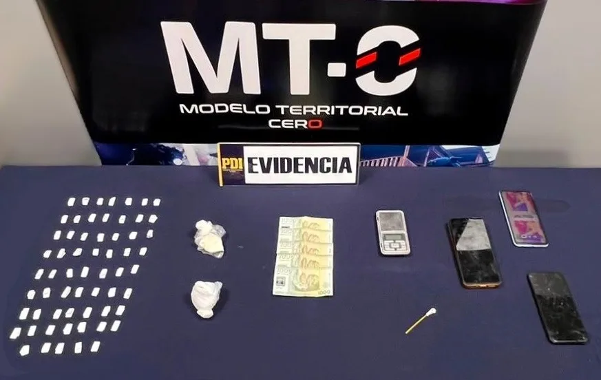 Pdi Detiene A Dos Mujeres Por Microtrafico De Drogas En El Sector De Cunaco Comuna De Nancagua
