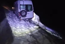 Rescatan a tres personas que quedaron aisladas en el sector Laguna El Planchón de Romeral Rescatan A Tres Personas Que Quedaron Aisladas En El Sector Laguna El Planchon De Romeral 2