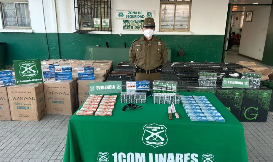 Tres Detenidos Tras Violento Robo En Linares Carabineros Recupero Millonario Botin Y Decomiso Un Arma De Fuego