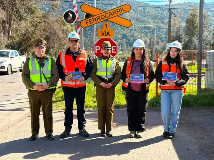 Carabineros Efe Y Cogrid Refuerzan Prevencion En Cruces Ferroviarios De Chimbarongo 1