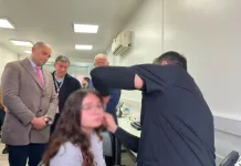 Estudiantes del Maule reciben ayudas auditivas para apoyar su desarrollo educativo Doce Estudiantes Del Maule Reciben Ayudas Auditivas Para Apoyar Su Desarrollo Educativo