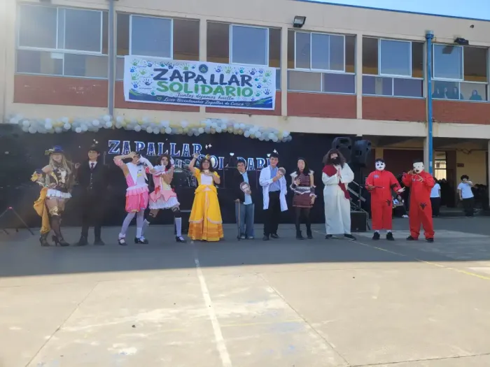 Zapallar Solidario Movilizo A Comunidad Educativa De Curico Con Actividades Dentro Y Fuera Del Establecimiento 3