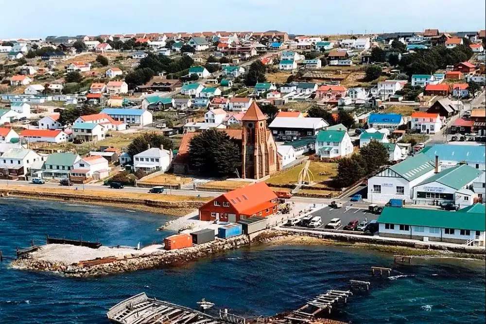 Aumenta Tension Entre Argentina Y Reino Unido Por Sanciones A Empresas Que Operan En Las Islas Malvinas