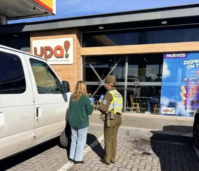 Carabineros Refuerza Prevencion De Robos En Servicentros De Teno Y Entrega Recomendaciones A Conductores 1 Carabineros Refuerza Prevencion De Robos En Servicentros De Teno Y Entrega Recomendaciones A Conductores 1