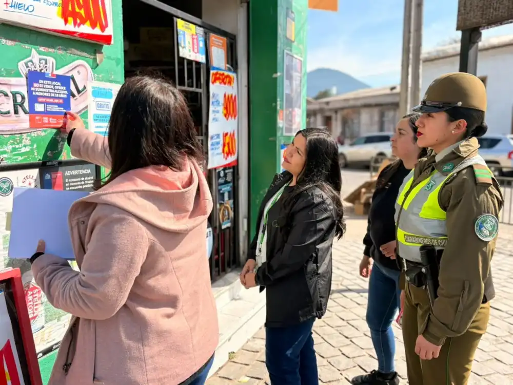 Carabineros Senda Previene Y Oln Refuerzan Prevencion Por Venta De Alcohol A Menores En Chimbarongo