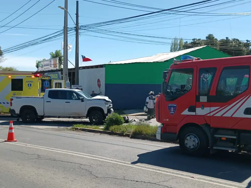 Confirman Fallecimiento De Motociclista Tras Violenta Colision Frontal Con Camioneta En Romeral