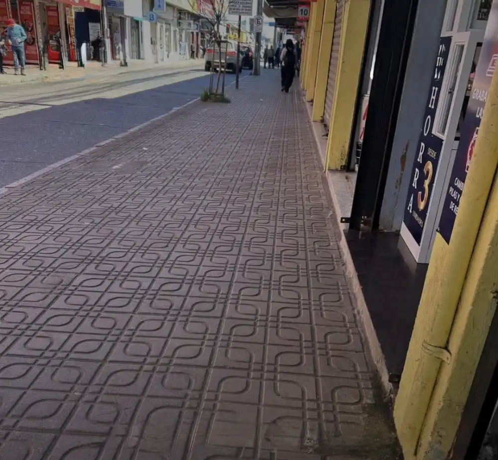 Curico Prepara Nueva Etapa De Renovacion De Veredas En El Centro De La Ciudad