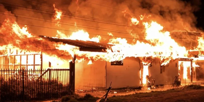 Incendio En Hogar De Adultos Mayores Deja Preliminarmente 11 Fallecidos En Pitrufquen