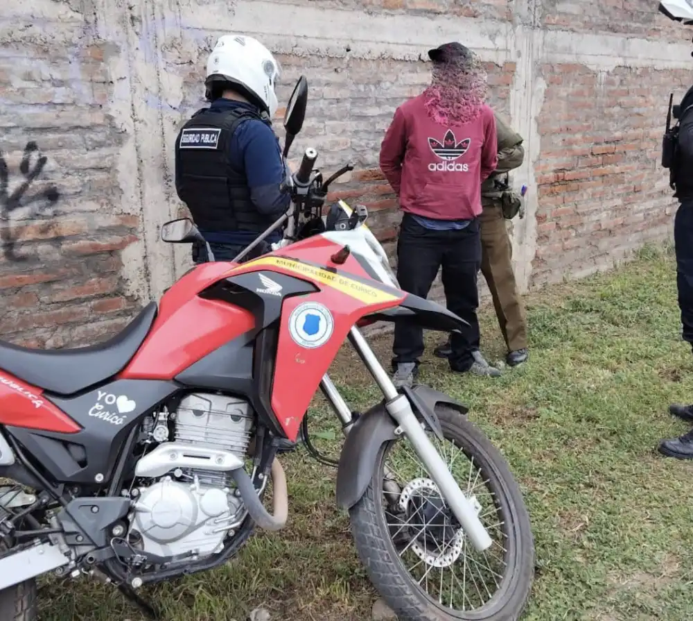 Seguridad Publica De Curico Detecta Dos Lanzamientos De Objetos Hacia El Interior De La Carcel Durante Fiestas Patrias