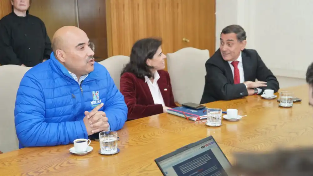Alcalde De Molina Solicita Certezas Al Mineduc Ante Incertidumbre Por Traspaso De Colegios Al Slep Los Cerezos