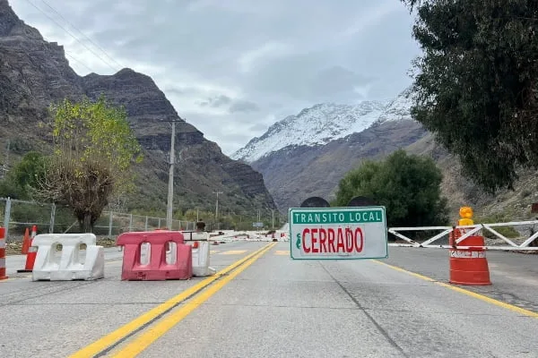 Autoridades Mantienen Cierre De Ruta Hacia La Cordillera De Romeral Y Disponen Reapertura De Caminos En Molina Y Curico