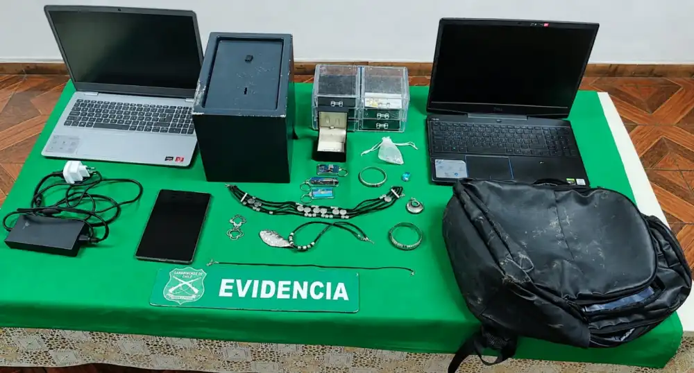 Carabineros Detiene A Cuatro Personas Tras Robo A Vivienda En Machali