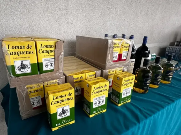 Carabineros Detuvo A Mujer Tras Allanamiento Por Contrabando De Cigarrillos Y Drogas En Cauquenes 1