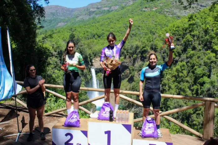 Ciclistas De Todo Chile Recorrieron Molina En La 12a Edicion De La Vuelta Femenina 3 Ciclistas De Todo Chile Recorrieron Molina En La 12a Edicion De La Vuelta Femenina 3
