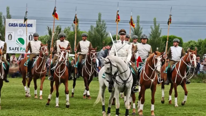 Cuadro Verde Y Orfeon Nacional De Carabineros Protagonizaron Historica Presentacion En Los Niches 1 Cuadro Verde Y Orfeon Nacional De Carabineros Protagonizaron Historica Presentacion En Los Niches 1