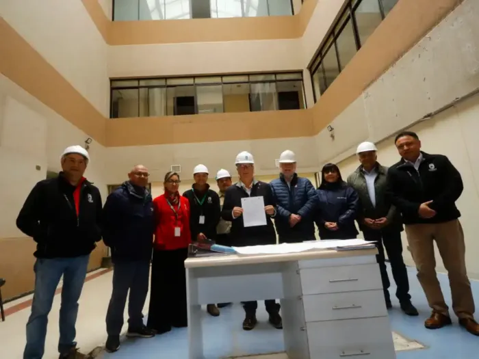 Curico Avanza En Proyecto De Clinica Resolutiva Municipal Y Anuncia Futuro Sar Central En Ex Hospital 1