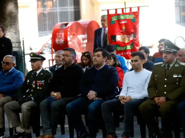 Curico Conmemoro Su Mes Aniversario Con Tradicional Izamiento Del Pabellon Nacional 1 Curico Conmemoro Su Mes Aniversario Con Tradicional Izamiento Del Pabellon Nacional 1