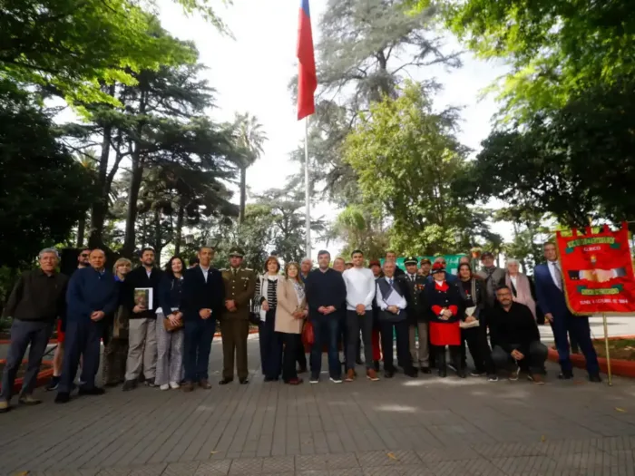 Curico Conmemoro Su Mes Aniversario Con Tradicional Izamiento Del Pabellon Nacional 2 Curico Conmemoro Su Mes Aniversario Con Tradicional Izamiento Del Pabellon Nacional 2