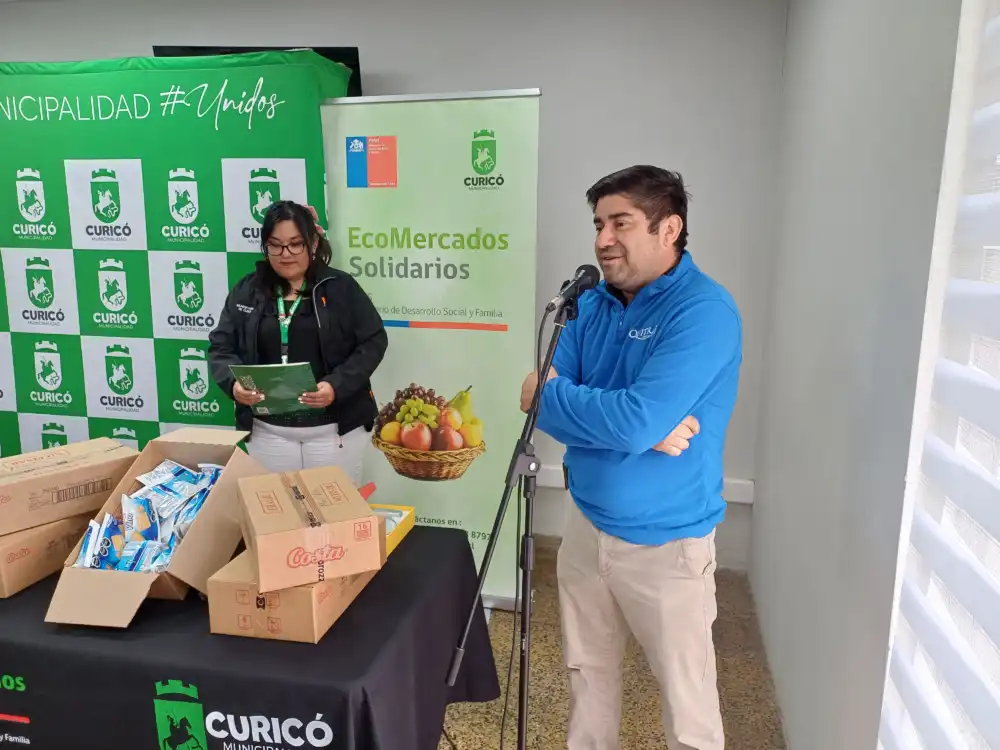 Donacion De Mas De 1 400 Kilos Reforzara Ayuda Entregada Por Ecomercado Curico