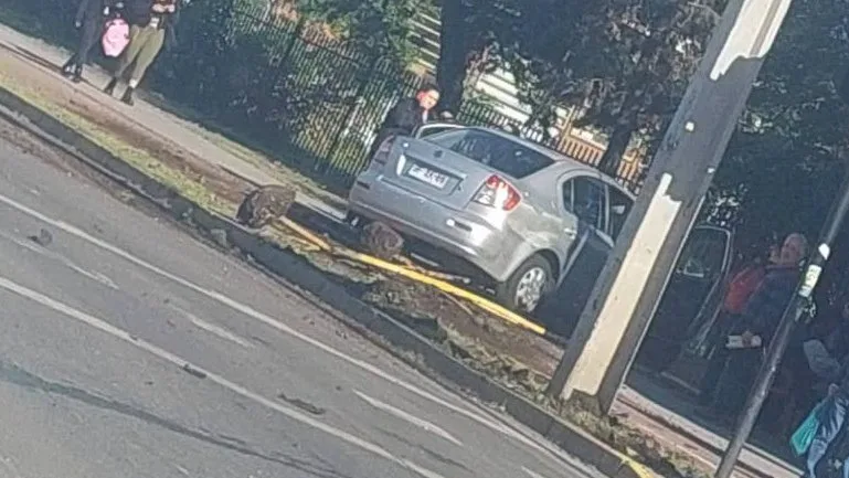 Dos Personas Resultan Heridas Tras Colision De Vehiculos En El Paradero 9 De Curico