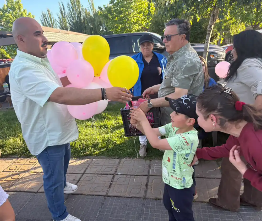 Familias Se Reunieron En Jornada Recreativa Que Busca Reactivar La Plaza De Lontue