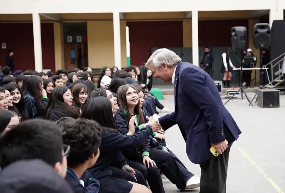 Liceo Bicentenario Zapallar De Curico Celebra 18 Anos De Trayectoria Destacando Su Excelencia Academica