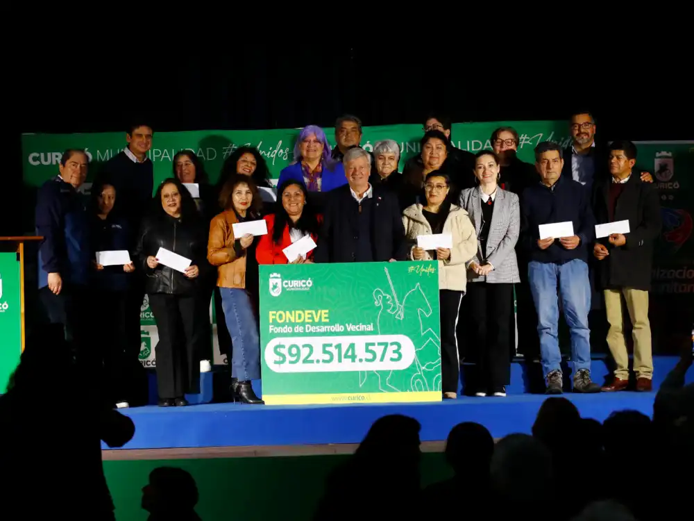 Mas De 150 Juntas De Vecinos Reciben Recursos De La Municipalidad De Curico Para Mejorar Sus Sectores
