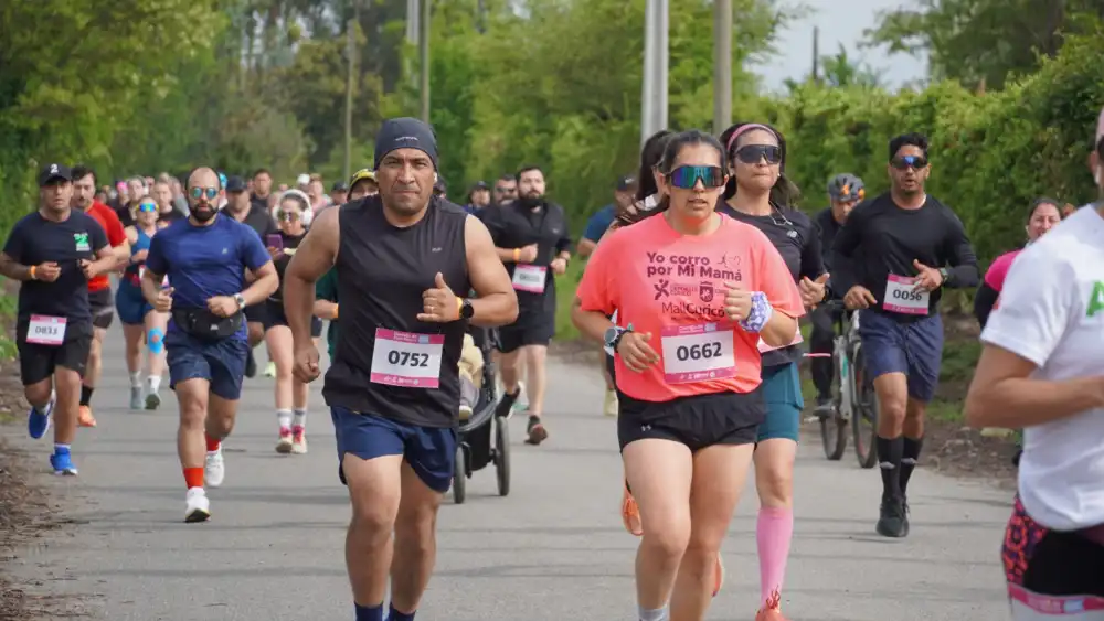Mas De Mil Participantes Reunio La Primera Corrida Familiar De Casa Blanca En Molina