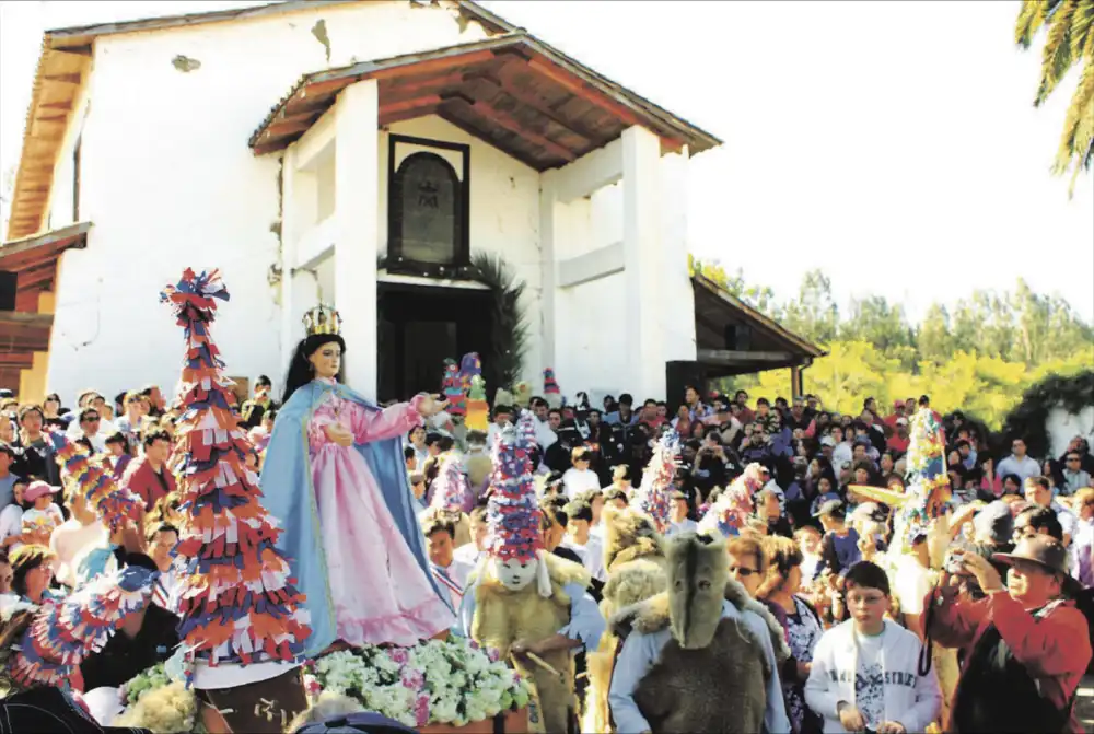 Tradicion Y Devocion Marcaron Una Nueva Celebracion Del Baile De Los Negros En Lora Comuna De Licanten