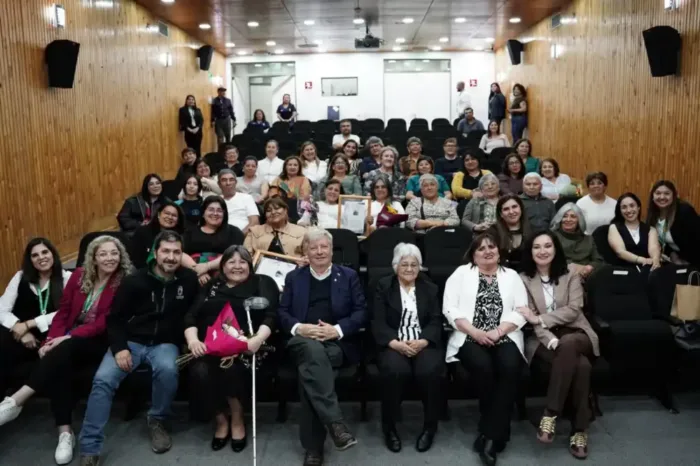 Tres Mujeres Fueron Reconocidas En La Quinta Version De Curicanas Valor E Inspiracion